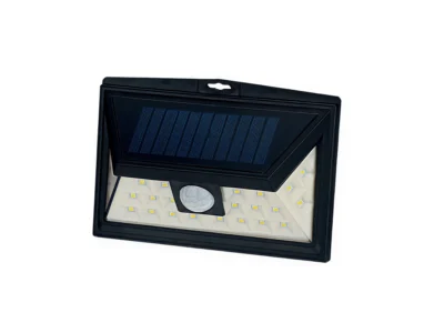 Aplique solar a muro